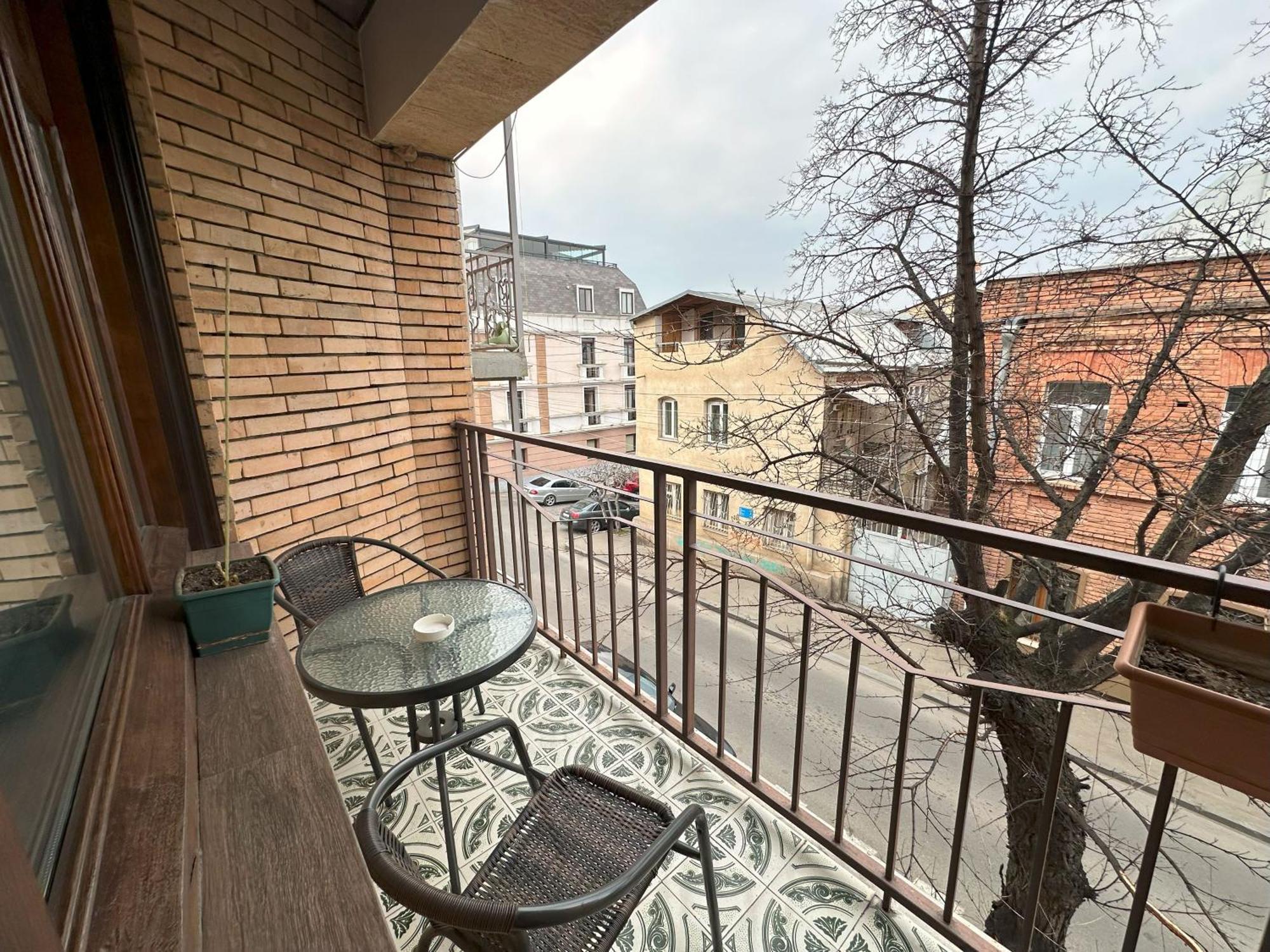 Hotel Home Tbilisi Exterior photo