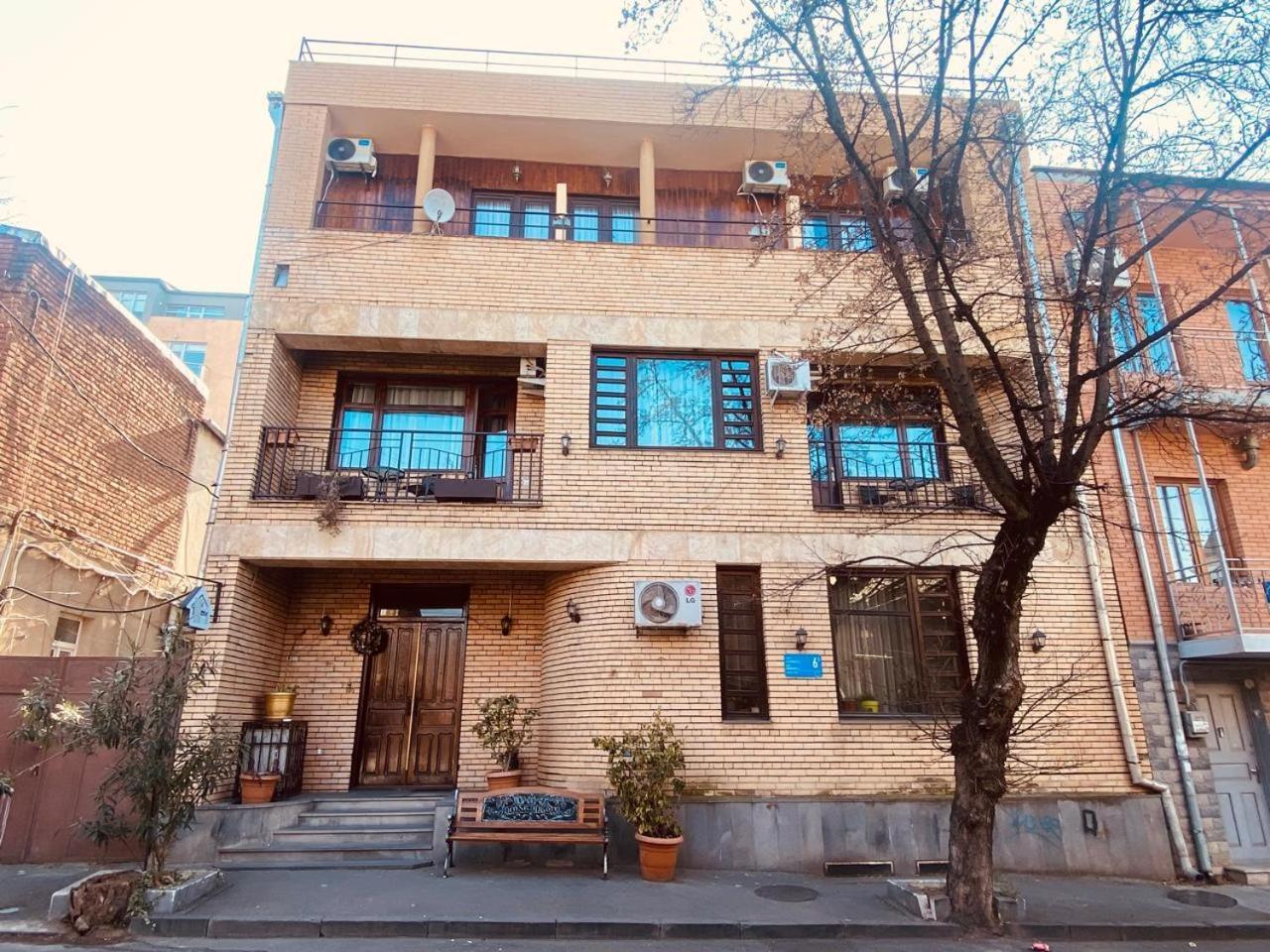 Hotel Home Tbilisi Exterior photo
